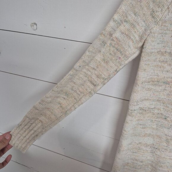 LC Lauren Conrad XS Cream Sweater With Festive Car & Tree Design Womens Long Sle - Picture 5 of 6